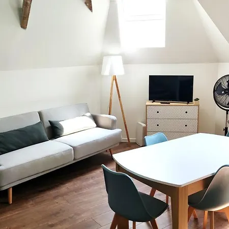 Apartment Spacieux A 7min De Walibi *